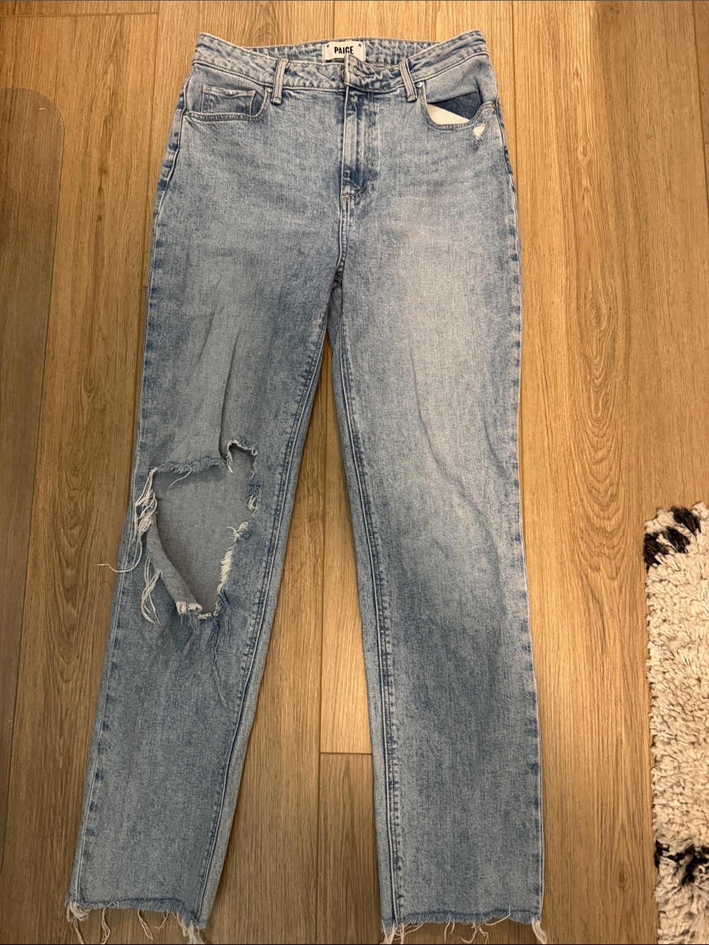 4 pairs of PAIGE jeans!!!